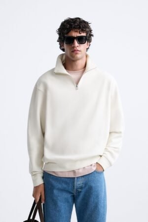 One Piece Zara quarter zipper