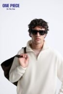 BASIC QUARTER ZIP SWEATSHIRT