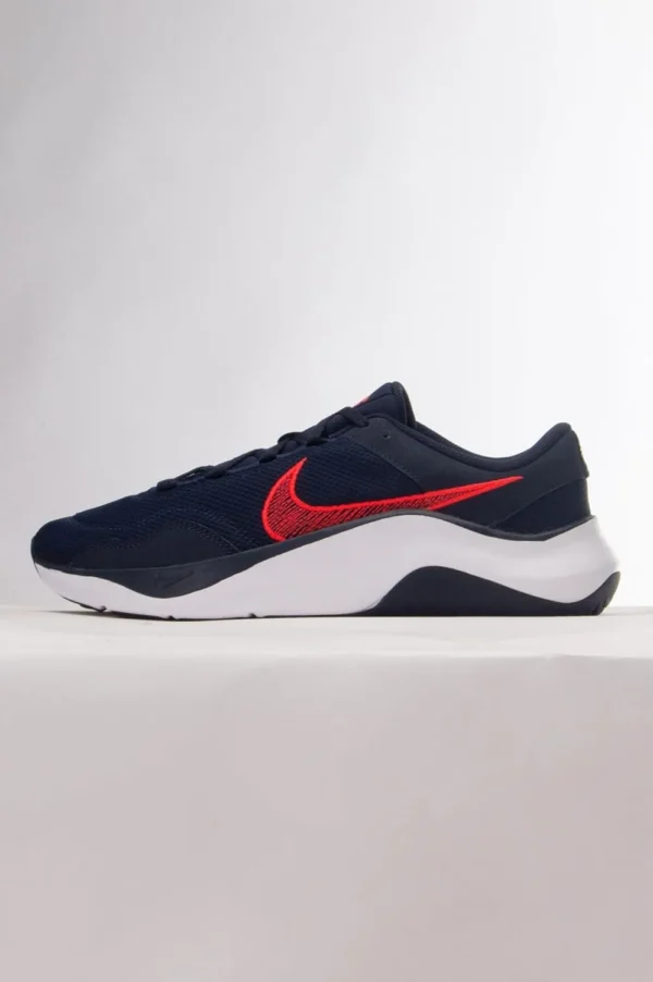 Nike Legend Essential 3 men's Shoes - Image 5