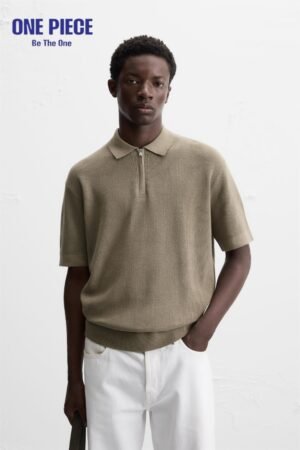 PEARL KNIT POLO SHIRT WITH ZIP Zara