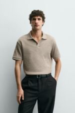 VERTICAL TEXTURE POLO SHIRT Camel - Image 2