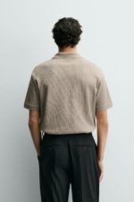 VERTICAL TEXTURE POLO SHIRT Camel - Image 3